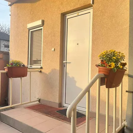 Apartment Dionis Sm 2