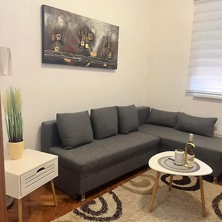 Apartment Dionis Sm 2 Sremska Mitrovica