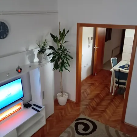 Dionis Sm 2 Sremska Mitrovica