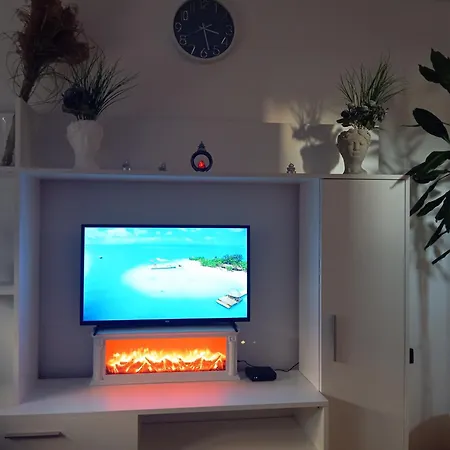 Apartment Dionis Sm 2